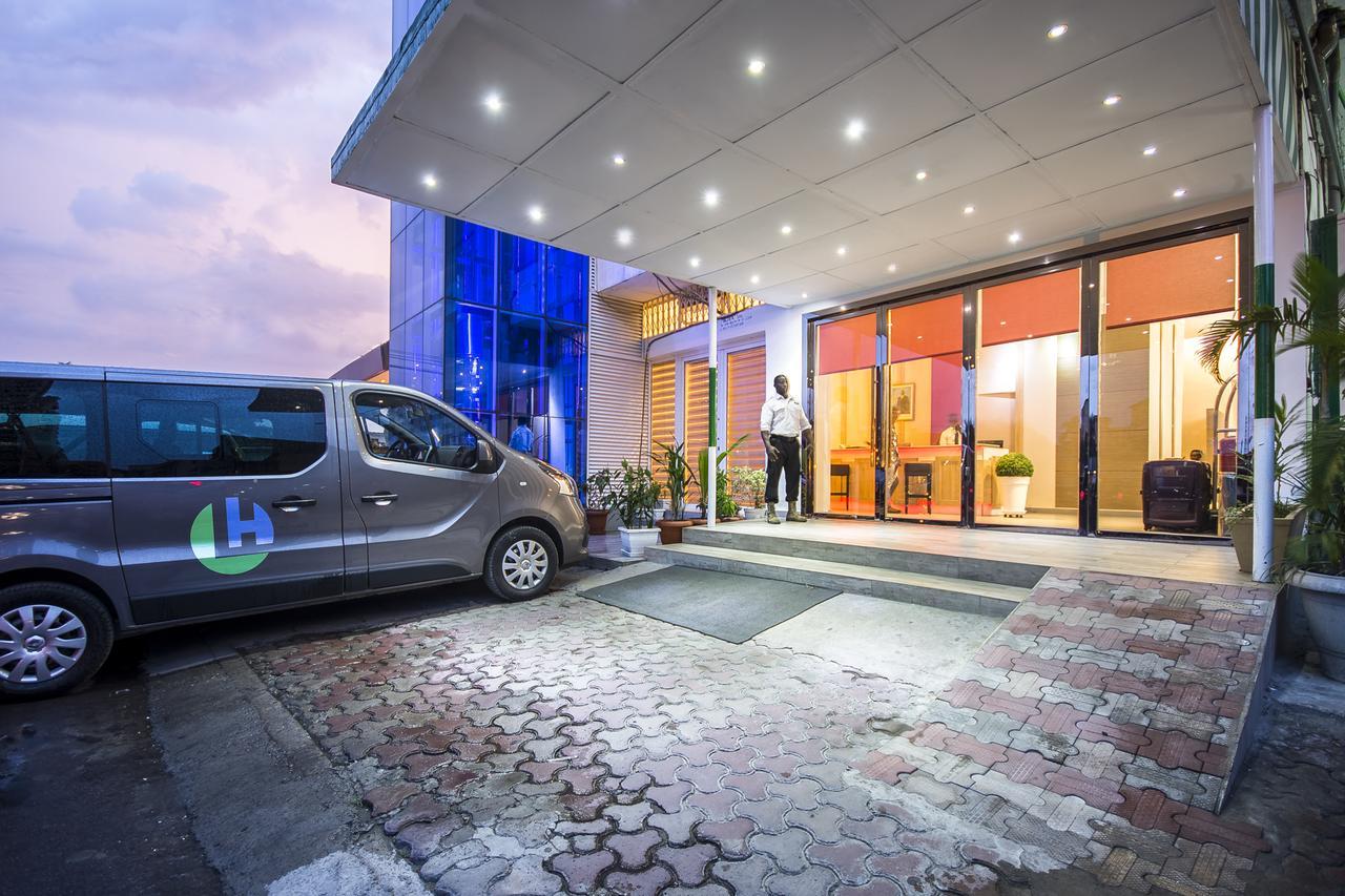 Leon Hotel キンシャサ エクステリア 写真