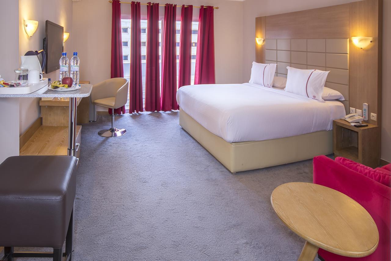 Leon Hotel キンシャサ エクステリア 写真