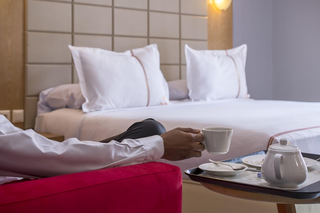 Leon Hotel キンシャサ エクステリア 写真